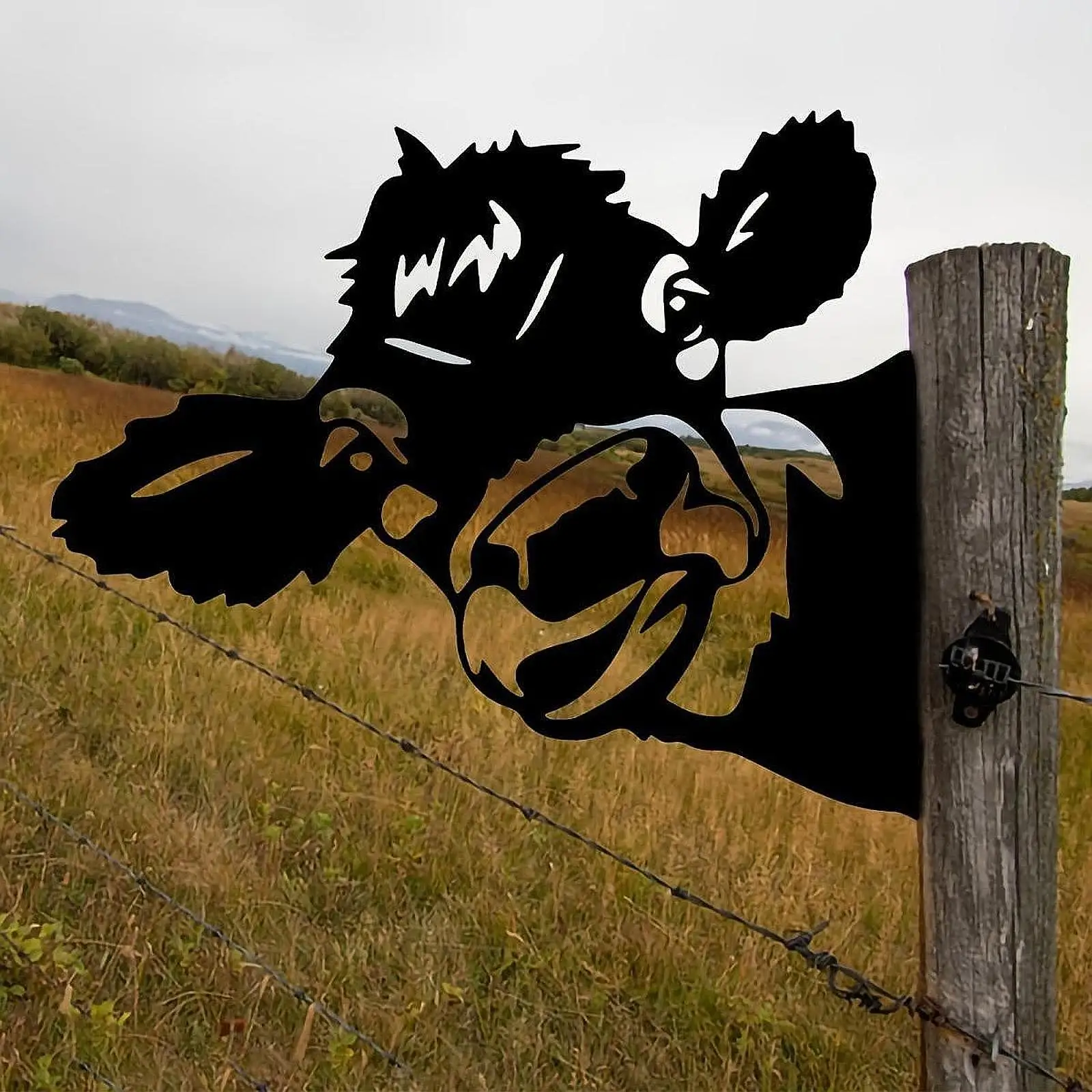

2D Animal Cow Head Metal Art Garden Ornament Decorative Wall Sign Cutout for Ranch Entryway Backyard Fence Farmyard