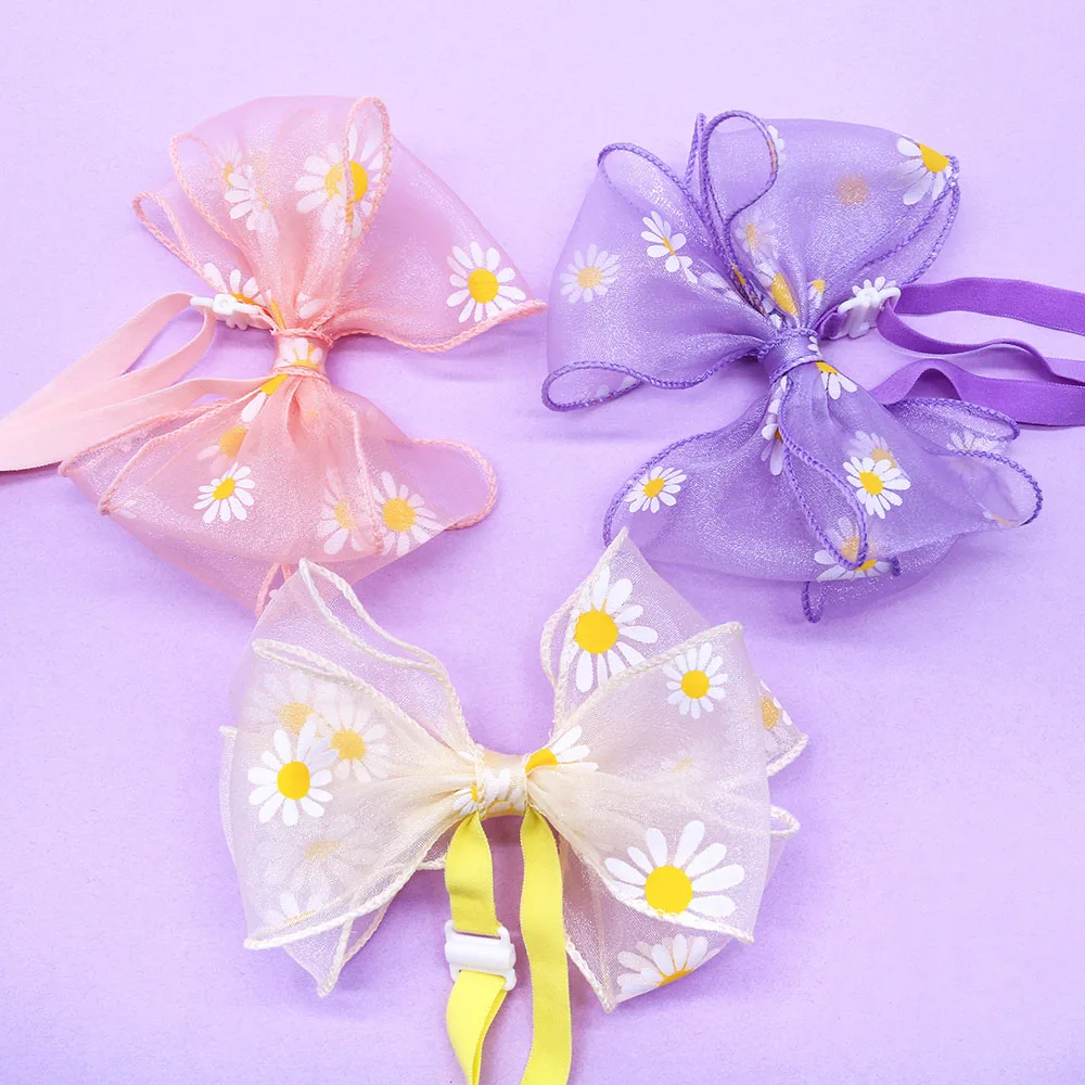 Lazo con margaritas para perros y gatos – Ajustable y decorativo para cachorro - imagen 2