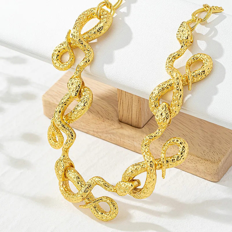 ثعبان على شكل الجوف قلادة سلسلة بدلاية كبار الشعور النساء الفتيات هدايا مجوهرات الأزياء رائجة البيع هدية حفلة 2025 نمط جديد #2