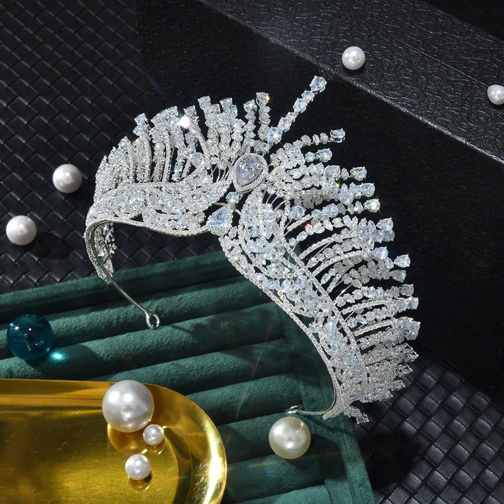 

Свадебные диадемы и короны для королевы, женские украшения для невесты, свадебные аксессуары для волос, кубический цирконий, головной убор для выпускного вечера