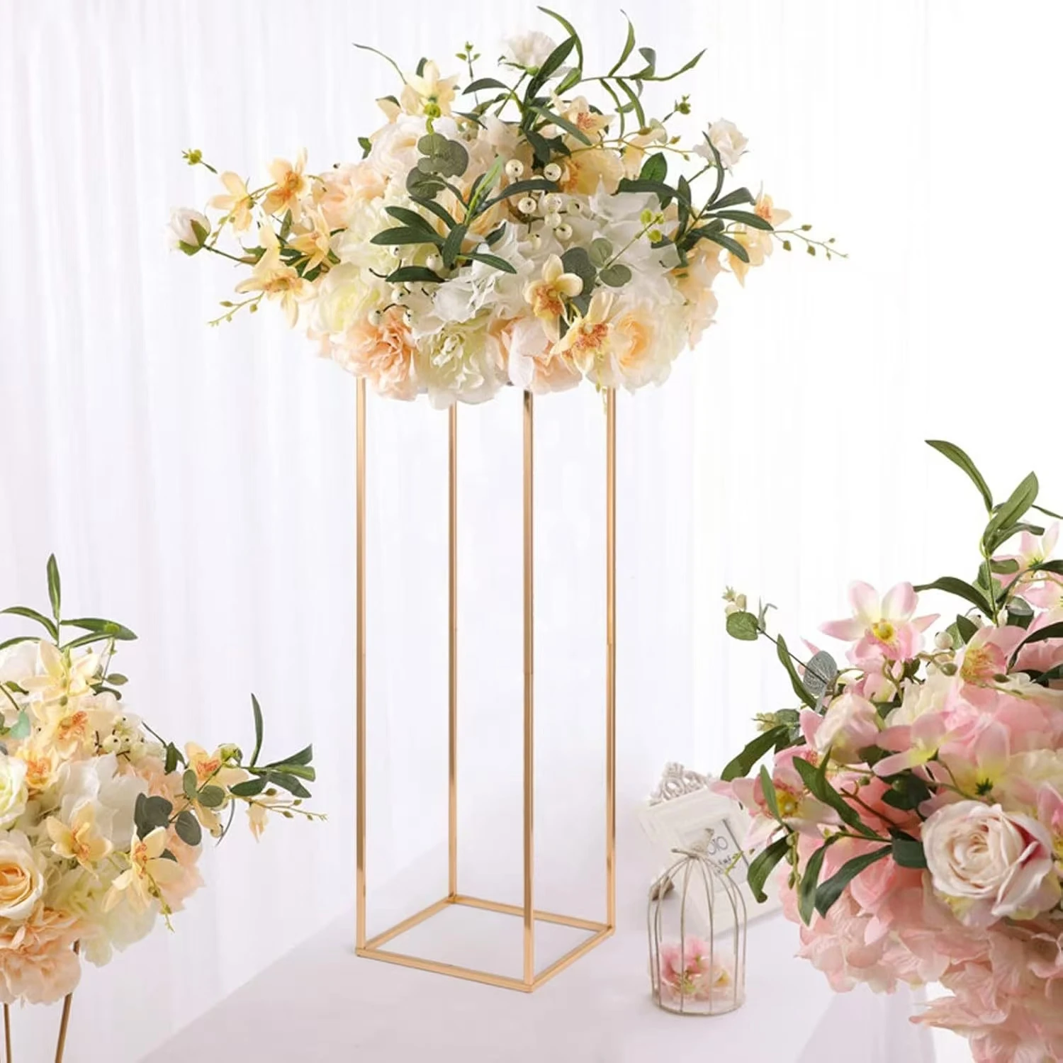 Wedding Main Table Floral Decorations Metal Plinth , Romantic Atmosphere Flower Racks, Road Guides Walkway Display Column 10pcs