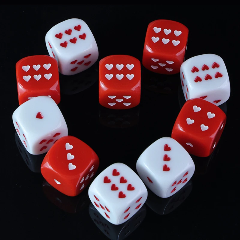 

12PCS Funny Hearts Dice Poker Wedding Party Favors Drink Games Young Couple Gifts Novelty Toys Juegos De Mesas Divertidos