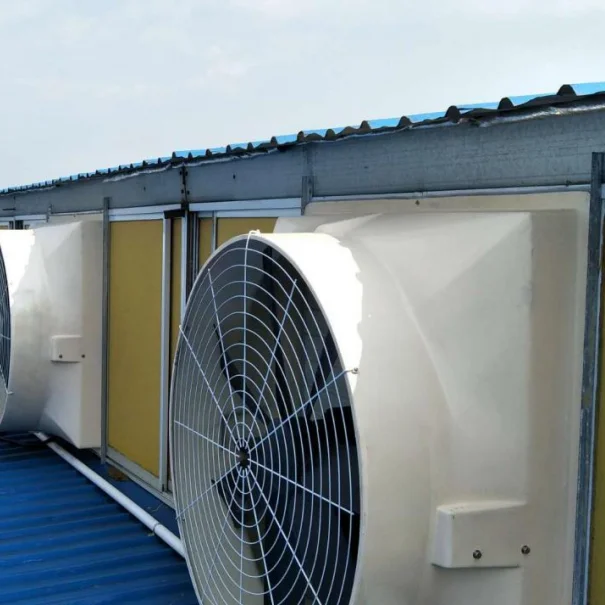 Weatherproof 38 Inch Industrial Exhaust Fan with Ball Bearing Electric Power UV Protected PE Frame and Sealed EC Motor