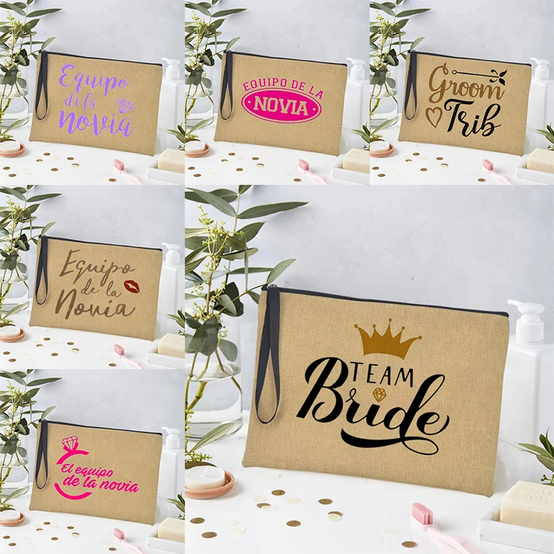 

Подарочная косметичка Team Bride, дорожная сумка для подружки невесты с узором в виде короны, легкие портативные Чехлы для туалетных принадлежностей, Свадебный декор