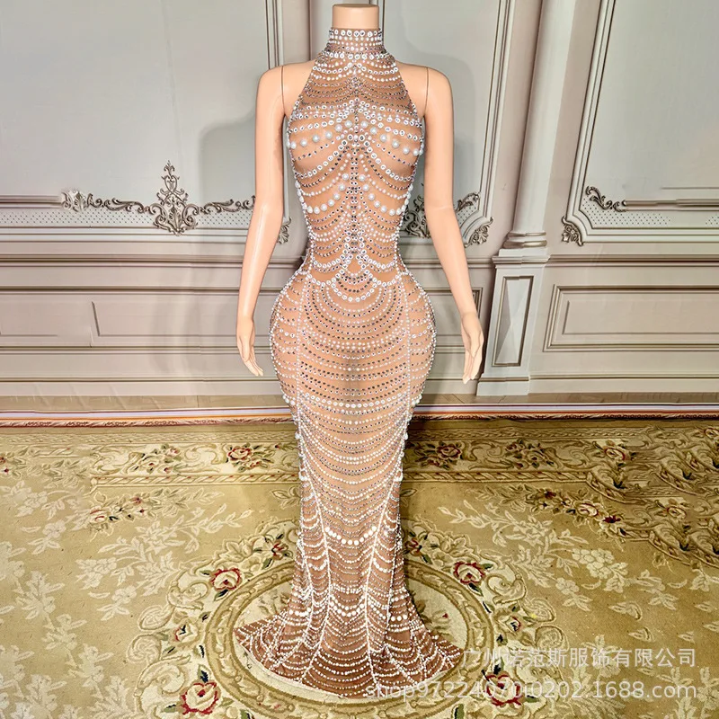 ชุดราตรีหรูหราสไตล์ฝรั่งเศส ปี 2025 คอเสื้อแบบ Temperament ประดับมุกและเพชร ทรงหางปลา ดีไซน์หรูหราสำหรับงานเดินแบบ งานเลี้ยง และงานกลางคืน ให้ความรู้สึกสง่างาม