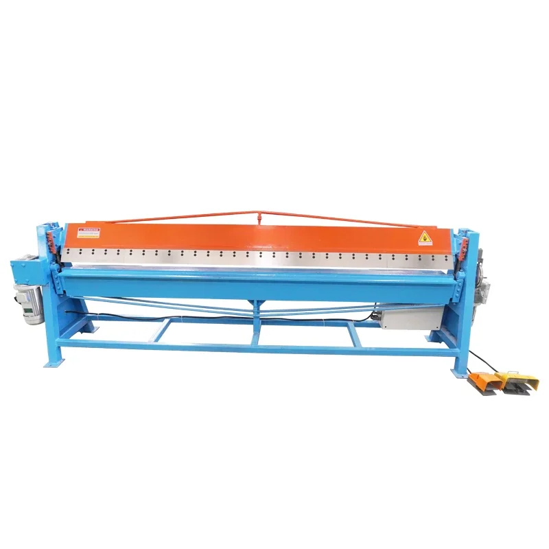 Heiße Verkäufe China Factory Stahltürblech-Faltmaschine