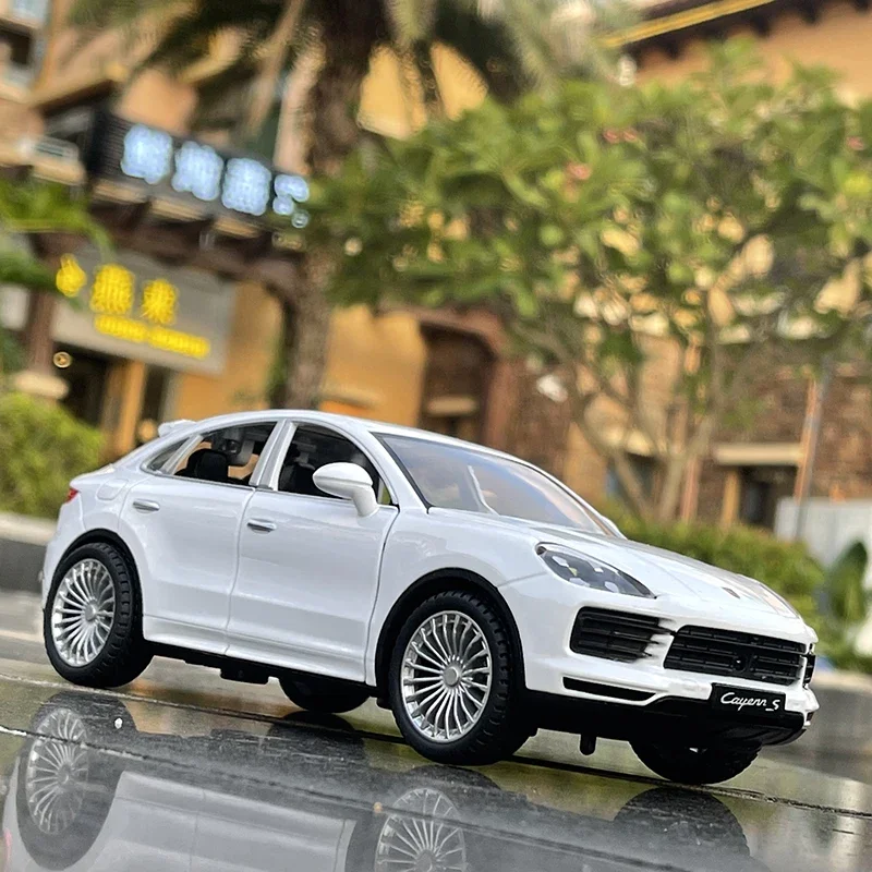 1:24 Porsches Cayenne Turbo S Alloy Car Model Diecasts Metal Toy Vehicles Car Model Simulation Sound Light Collection Kids Gift