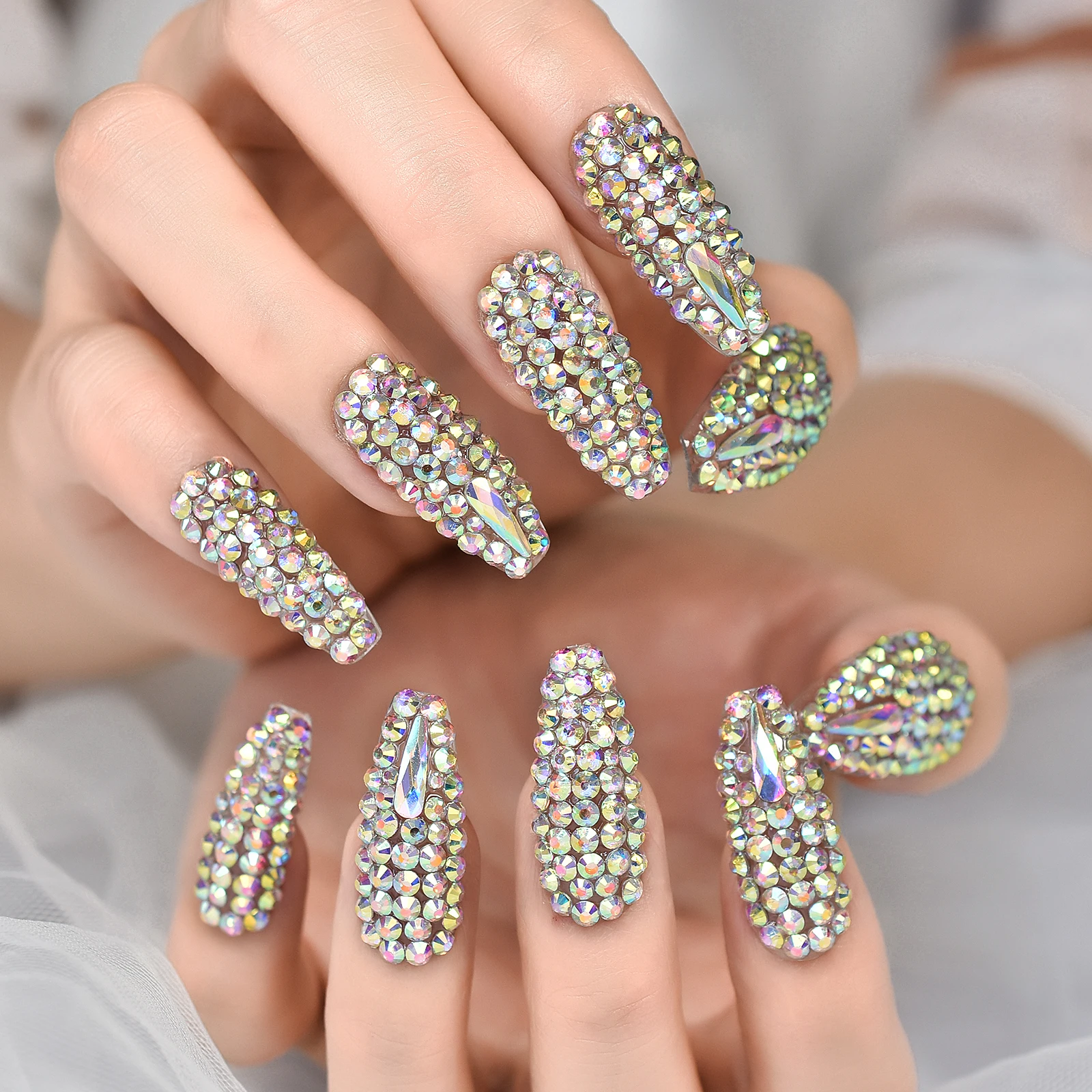 Full Cover Diamond Rhienstone Manicure Salons At Home Medium Coffin Press On Nail Tips Fake Nails Art Collection