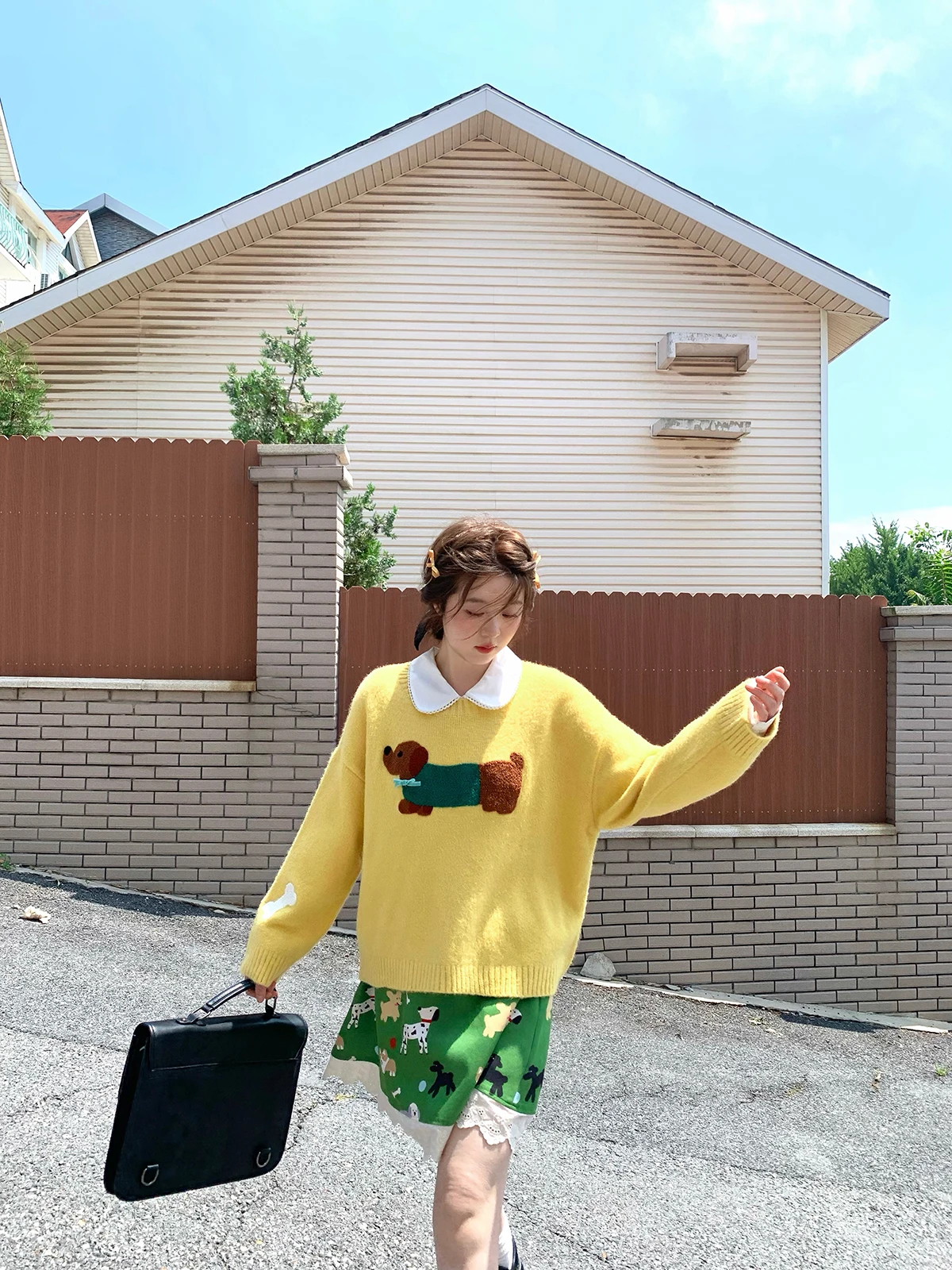 

Желтый длинный круглый свитер Sve Ne для женщин, милый пухлый дизайн собаки таксы, осень-зима, большие размеры, удобный облегающий вязаный...