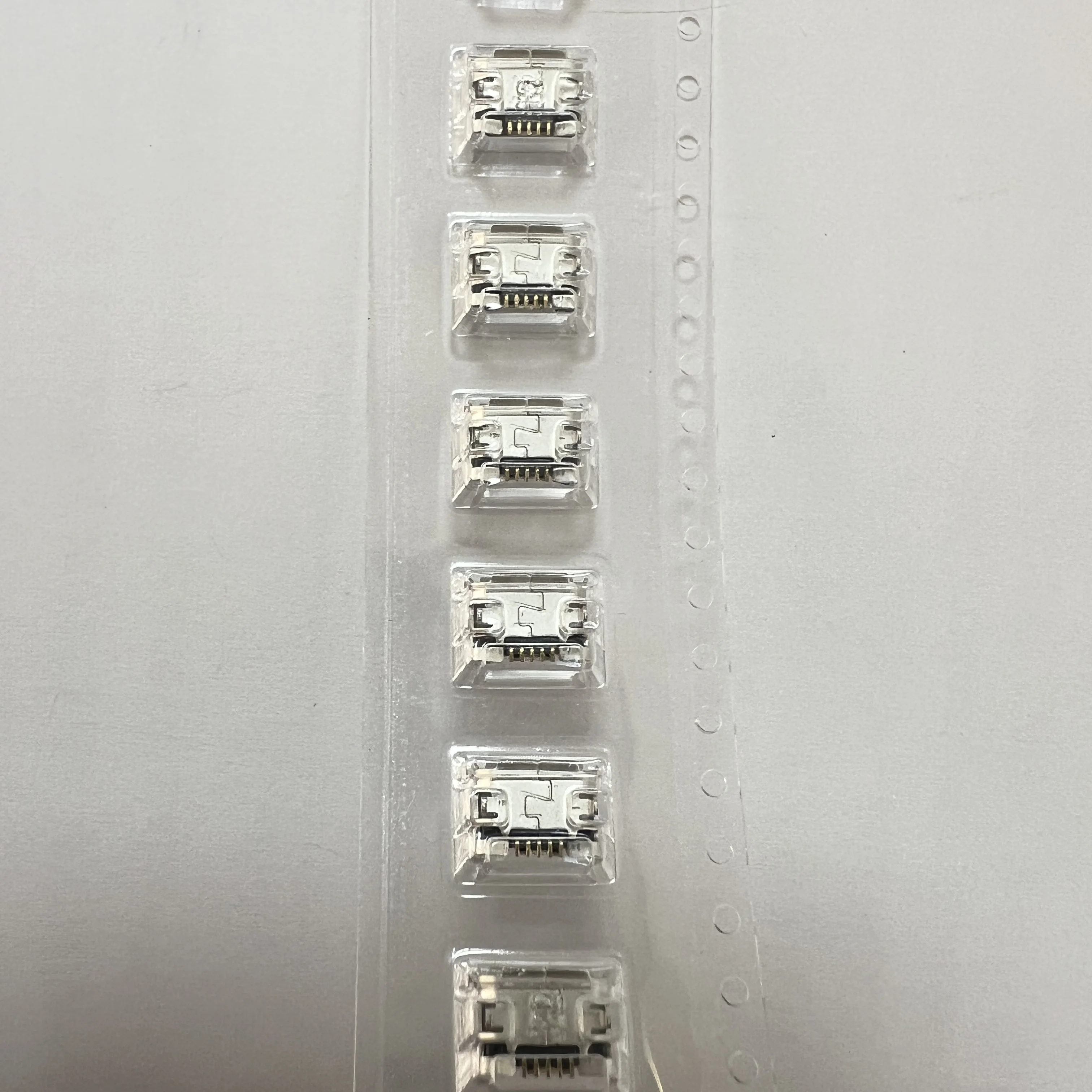 10 шт./лот 10118193 -0001LF (разъем USB)