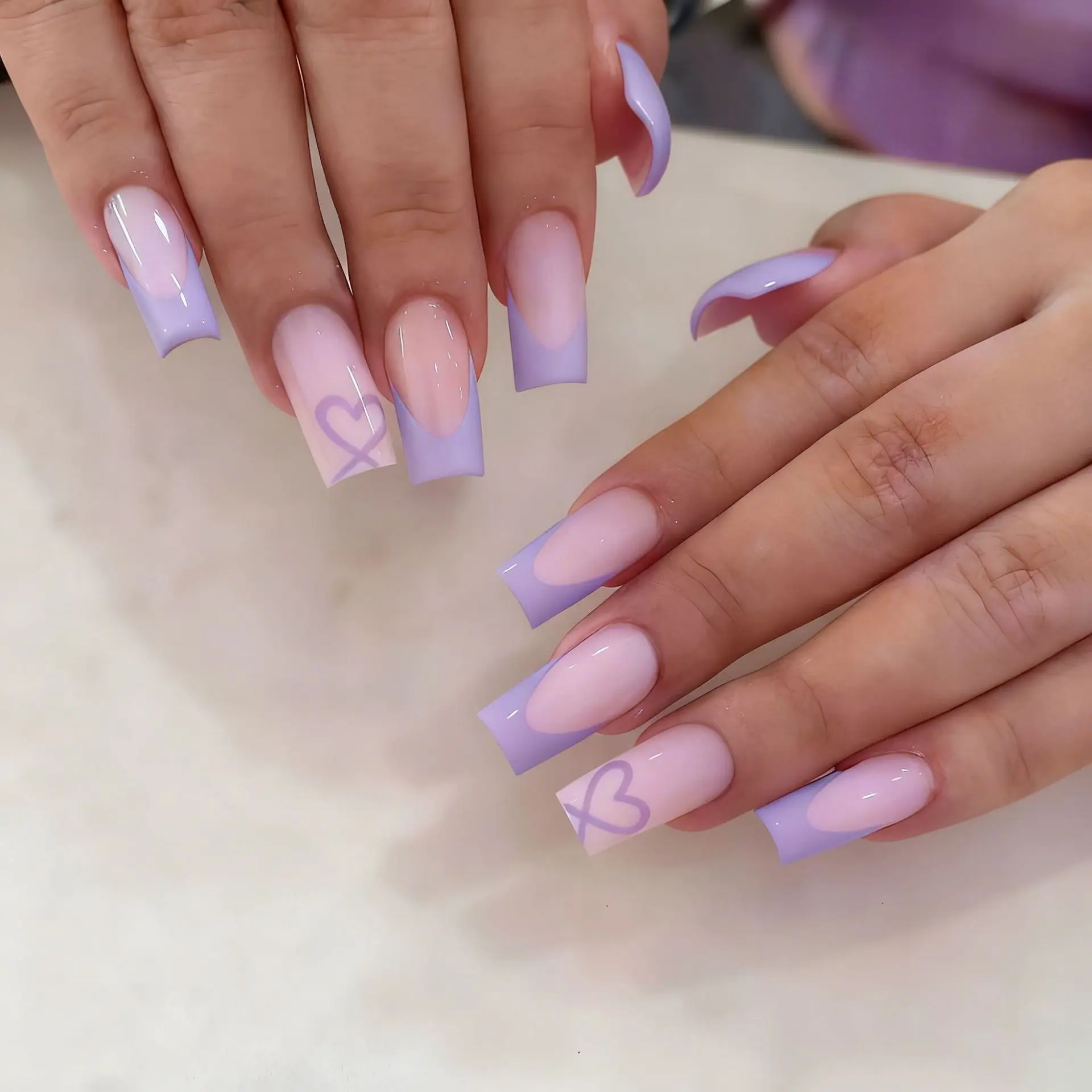 

2026 New Simple European and American Style Nail Art - Taro Purple French Heart-Shaped Medium Rectangular Nail Art