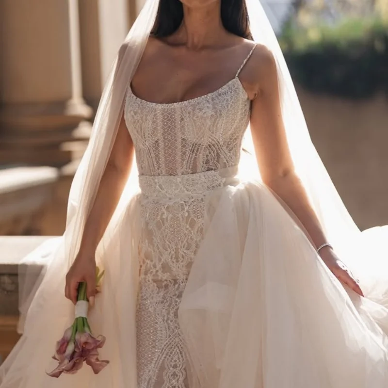 ที่กําหนดเองที่ละเอียดอ่อนสี Ball Gown Royal ชุดแต่งงาน Sweetheart applique 3D ดอกไม้รูปลอกหาง Made Robe De