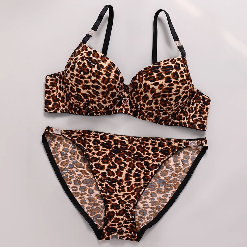 2024 New Sexy Rhinestone Underwear For Women Push Up Bra Sets Seamless Khaki Beige Black Female Lingerie