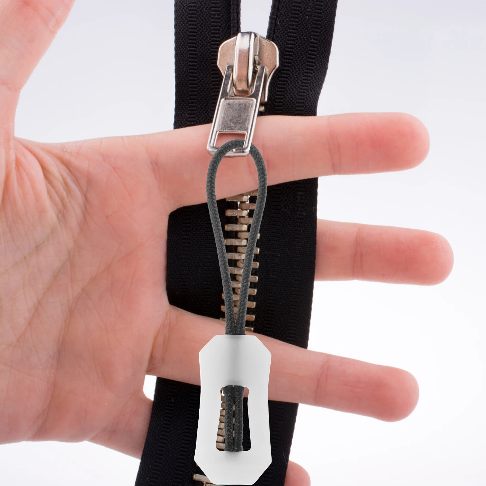 

10Pcs Glow in The Dark Zipper Pulls Sturdy Slider Replacement for Zippers Bulk DIY Use Convenient Luggage Supplies