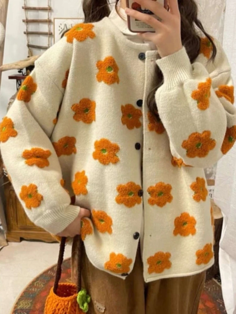 

Korobov Japanese Sweet Autumn Casual Loose Jacquard O Neck Long Seeve Single Breasted Flower Knitted Cardigan