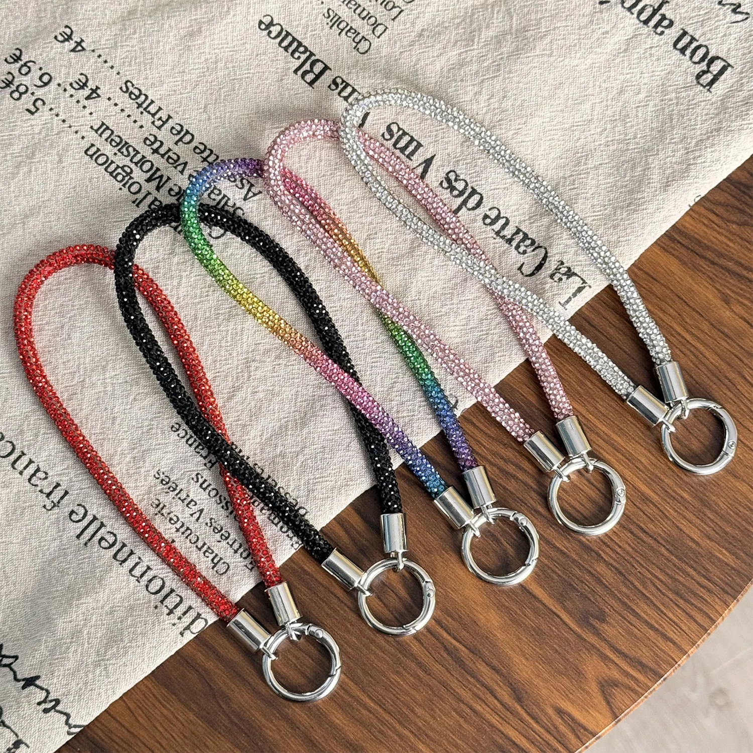 Shining Diamond Phone Lanyard Wrist Straps Glitter Flashy Rhinestone Phone Charm Chain for IPhone Samsung Crystal Hanging Rope - náhled 6