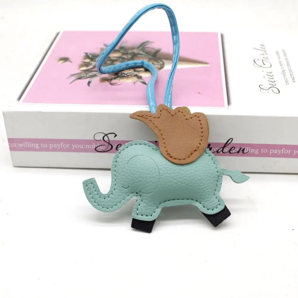 PU Leather Flying Wings Elephant Keychain Camel Car Keyring PU Leather Hanger Fashion Animal Bag Pendant Car Accessory