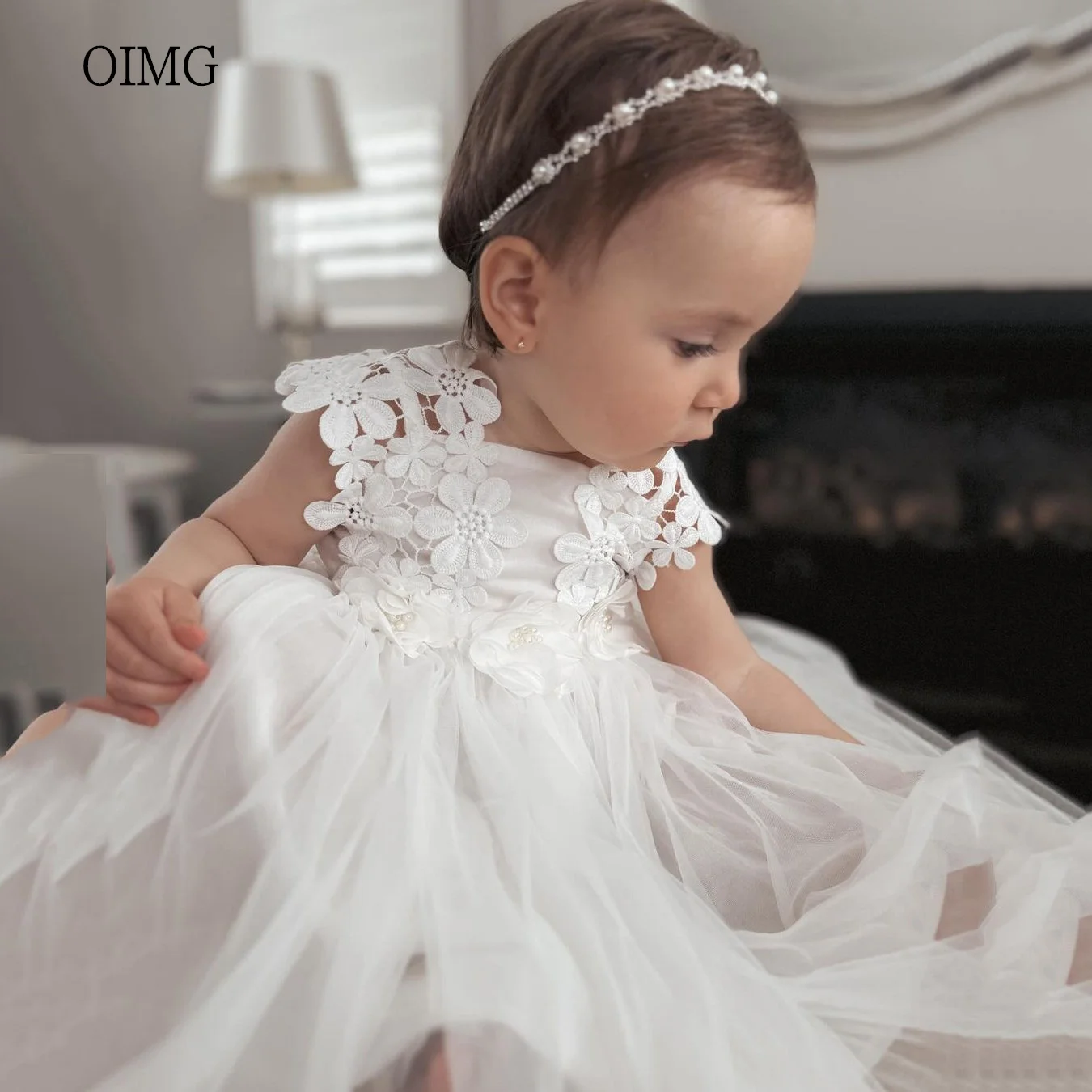 OIMG น่ารัก Ivory A-Line ชุดเดรสดอกไม้แขนกุด Applique ชุดแต่งงานชุดเจ้าหญิง Tulle ชุดวันเกิดที่กําหนดเอง