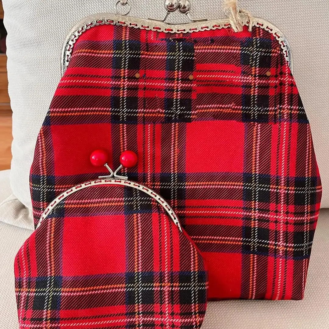 Lost in Vinatge Pink Black Check Tweed  Handbag with Sturdy Top Handles Generous Space Inside