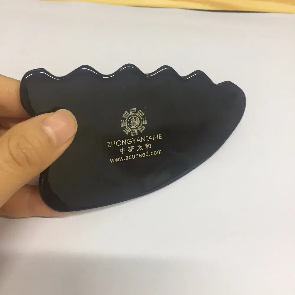 Black Buffalo Horn Guasha Board Massage Guasha Board Horn Gua Sha Massage Board Scraping Plate Triangular Scraping Plate