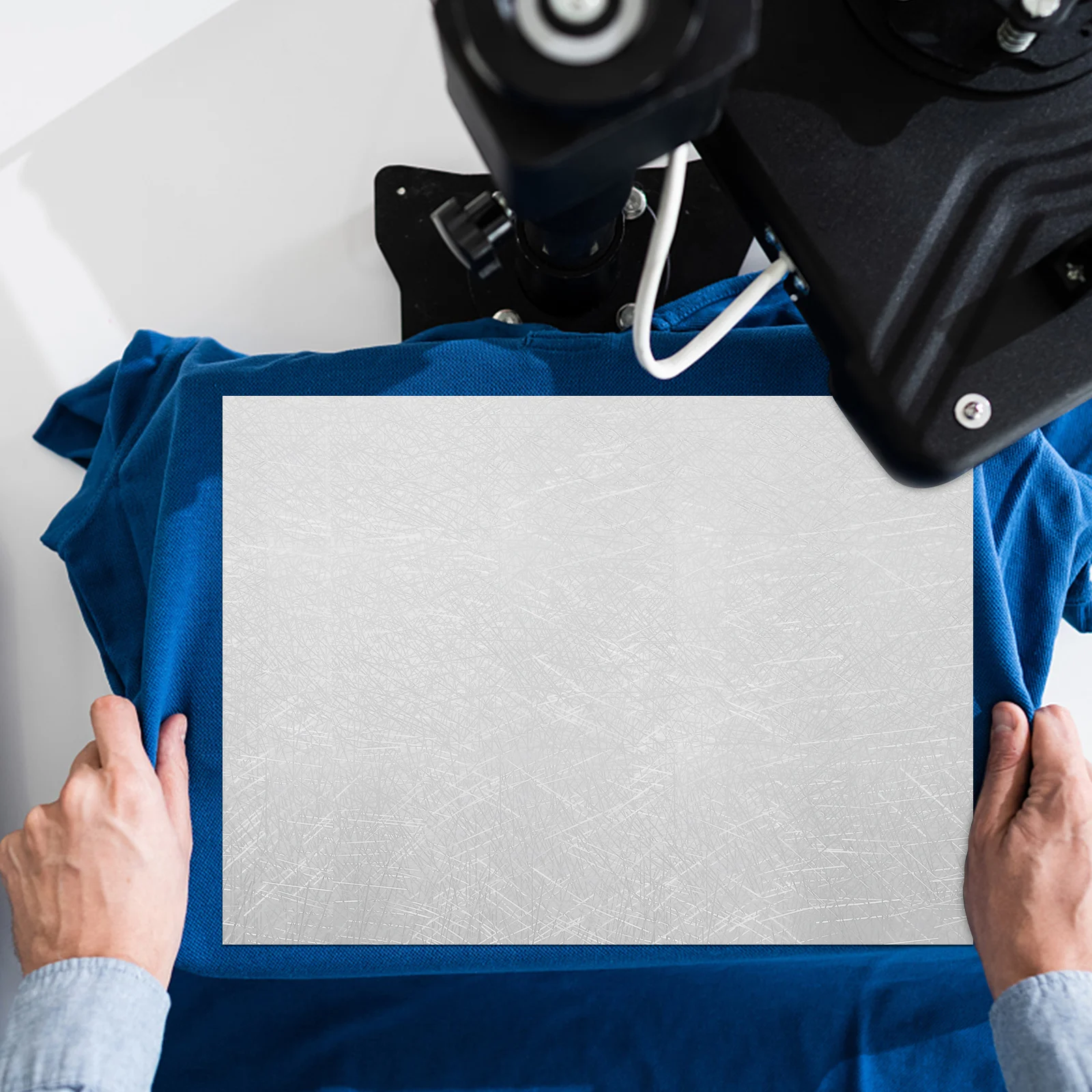 

7Pcs Holographic Htv Vinyl Chrome Stripe Iridescent Heat Transfer Vinyl for T-Shirts DIY Clothing Decoration Durable Metallic