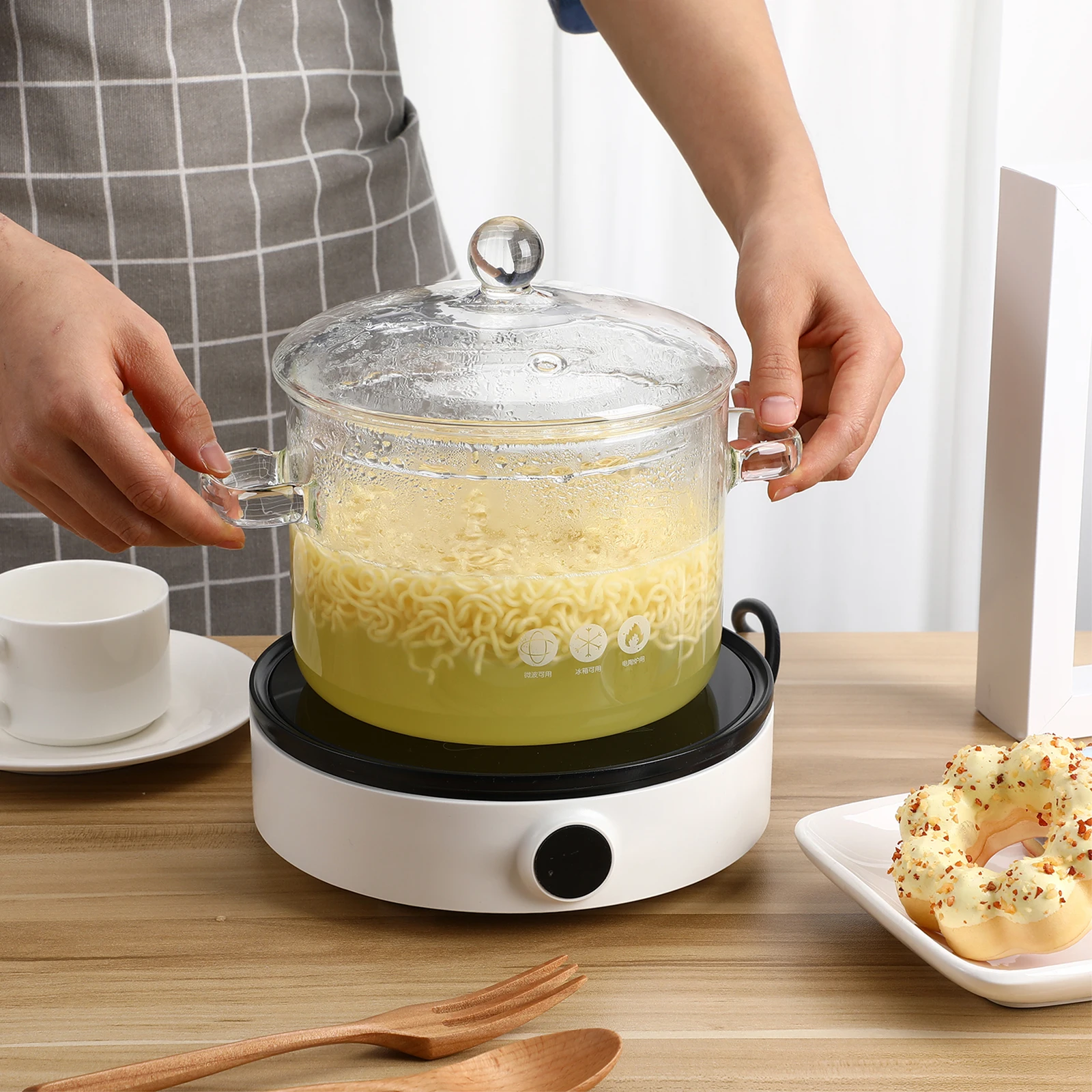 

2Pcs Clear Glass Soup Pot Non Stick Design Easy Clean Handles Home Restaurant Use Small Pot with Lid Clear Saucepan