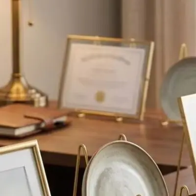 Display Stands Gold Metal Set of 8 for Photos Certificates Awards Mirrors Table Desk Decoration 9 13 15cm Size