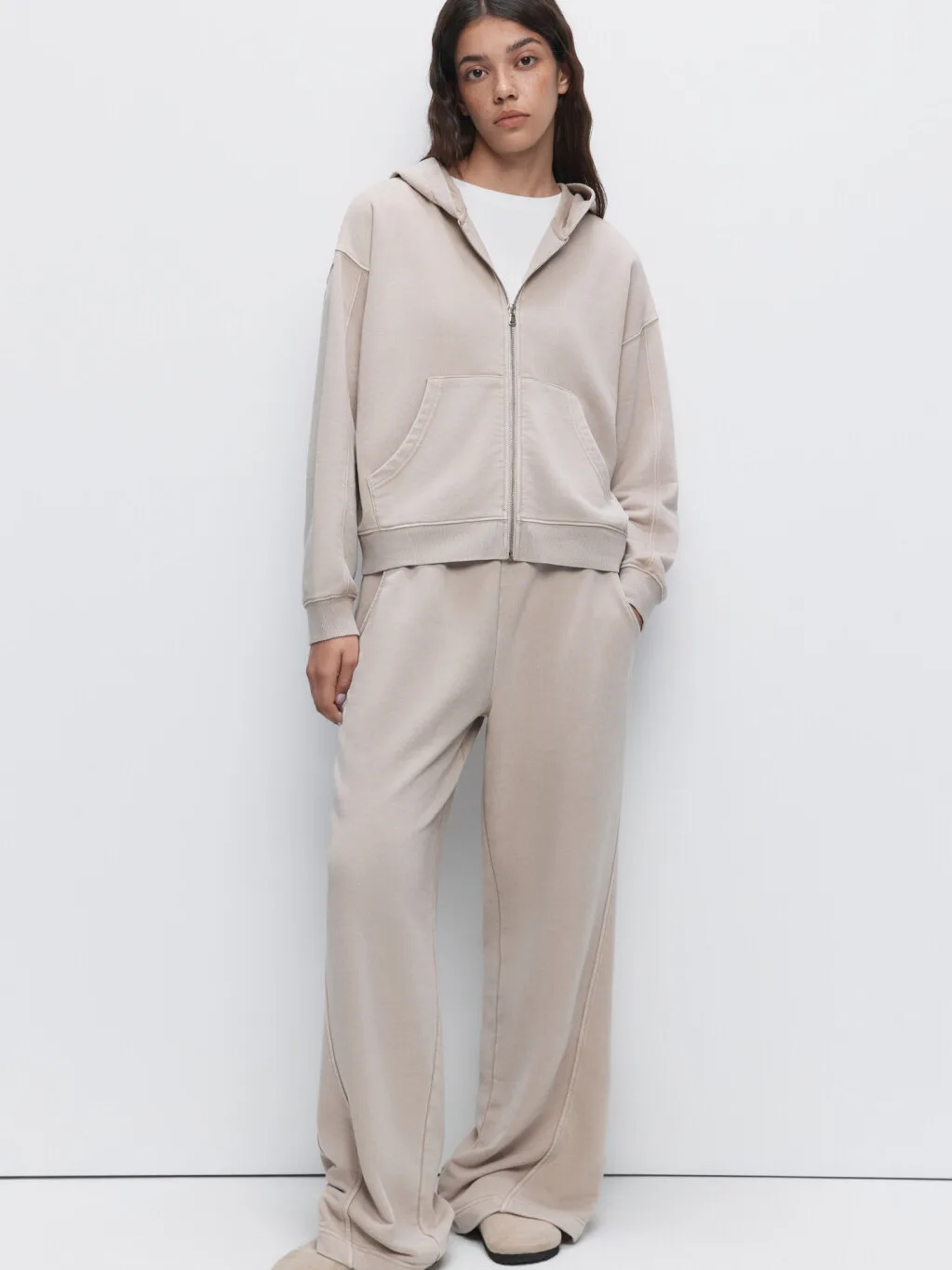 Pure dames eenvoudig vest met capuchon en ritssluiting, comfortabel getailleerd Fce groot oppervlaktestof Street Sle Long Sve