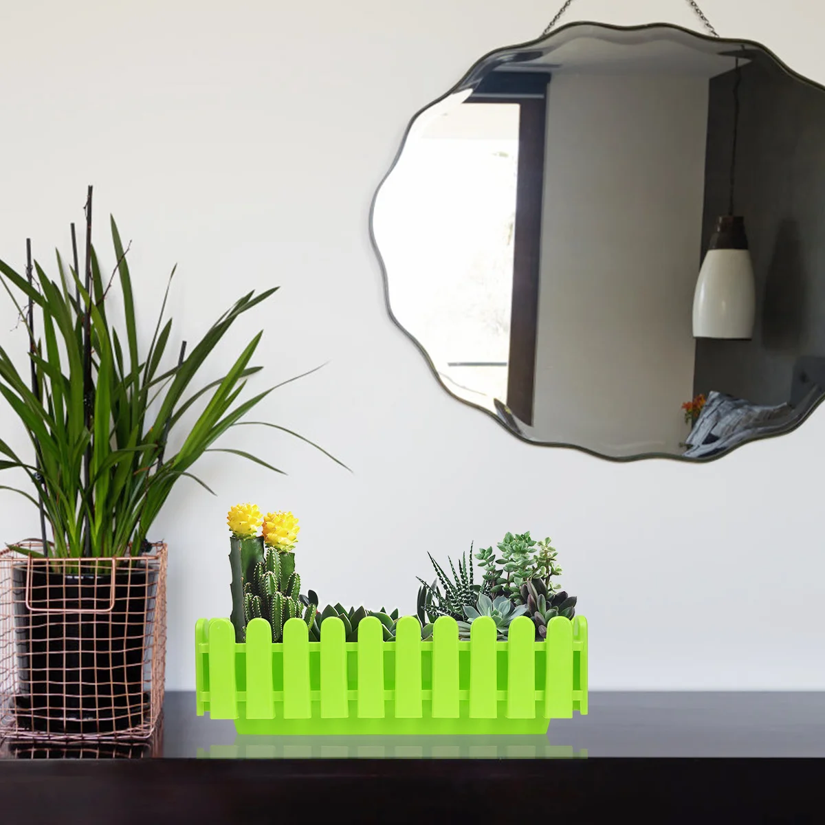 

Durable Rectangular Plastic Flower Pots Hollow Wall Planters for Courtyard Garden Fence Restaurants Decor Plastic Flowerpot