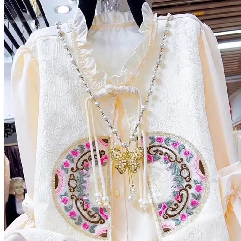 

Две рубашки с вышивкой в китайском стиле для тяжелой промышленности, женские весенние 2026, новая свободная блузка с большим краем листьев лотоса, женский топ