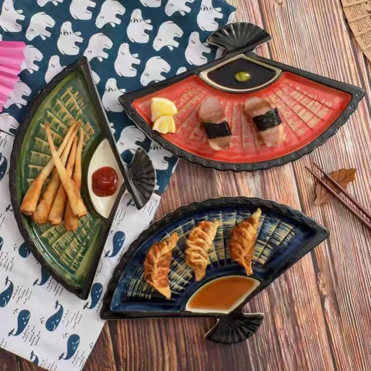 

Japanese Ceramic Dumpling Plate with Vinegar Dish Sushi Sauce Creative Divided Tray for Steamed Shrimp Snacks