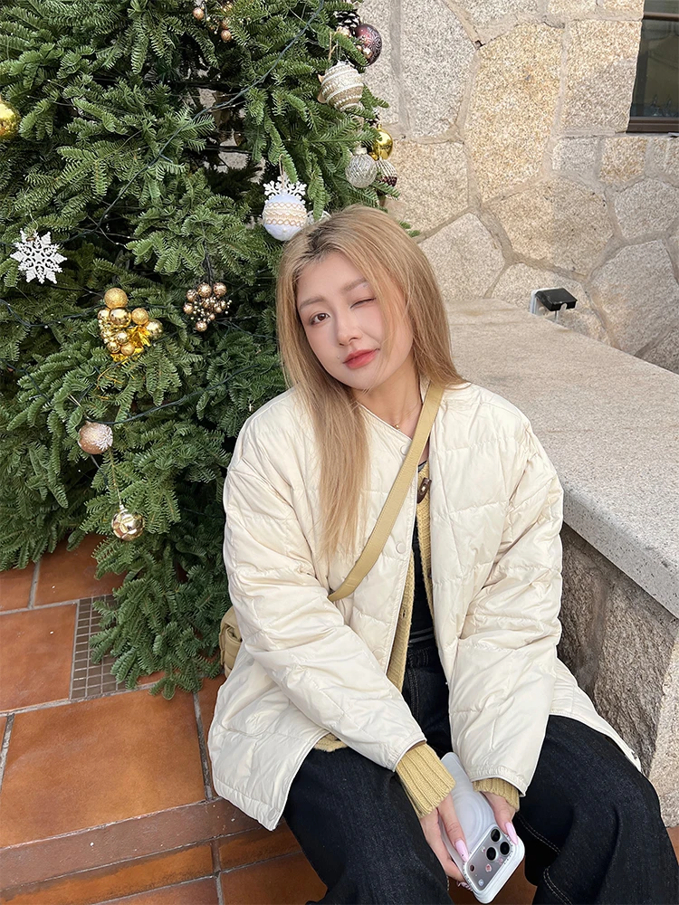 

LTGIRL Winter New Sle Beige round Ne down Jaet Loose Simple ort Lightweight Warm Outerwear Women's Faion
