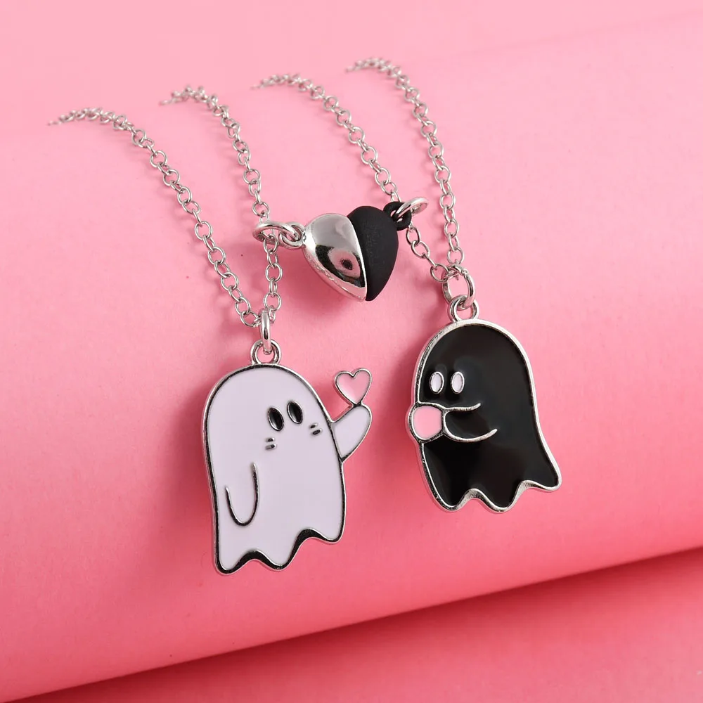 Lovecryst 2Pcs/set Cute Black White Ghost Finger Heart Best Friend Necklace for Girls Fashion Friendship Gifts