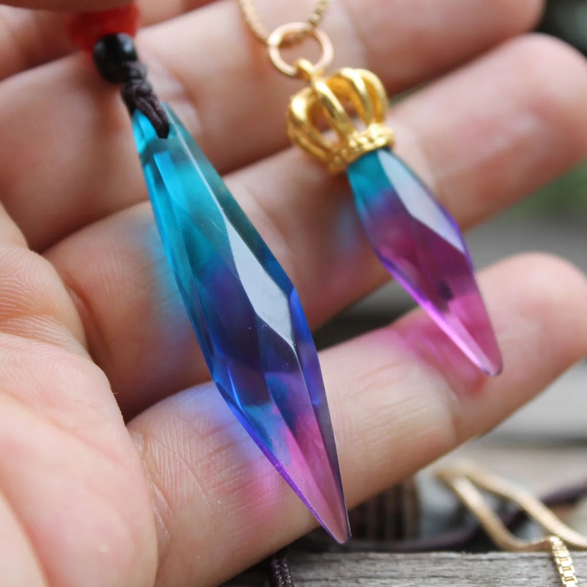 BFF Lovers Resin Crystal Necklace Pendant Nebula Star Cloud Gradual Auroral color amulet Hand polishing FOR Boys Girls