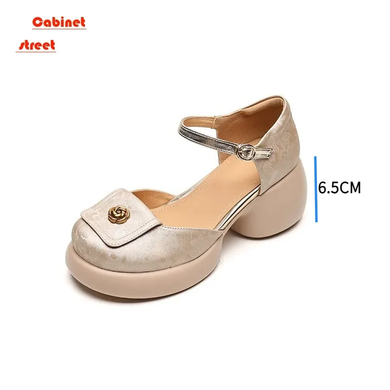 

2024 Summer New Camellia Baotou Hollow Sandals Soft Leather Fashion Thick Sole One Line Buckle High Heel Mary Jane Women's Shoes