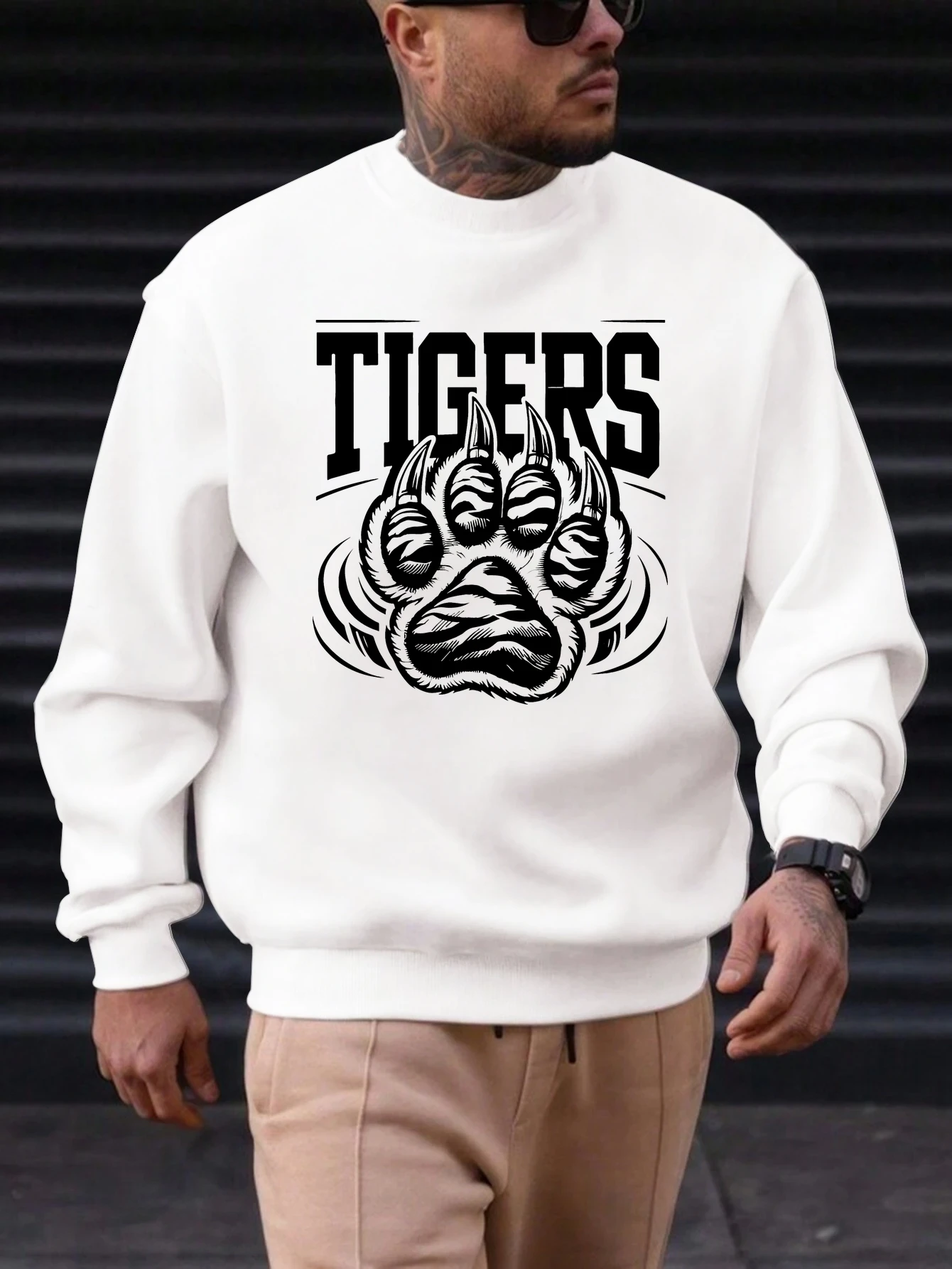 

Men's Cotton Crewneck Sweatshirt TIGERS Graphic Print 2025 New Trending Fashion Casual High Quality Top Clothing