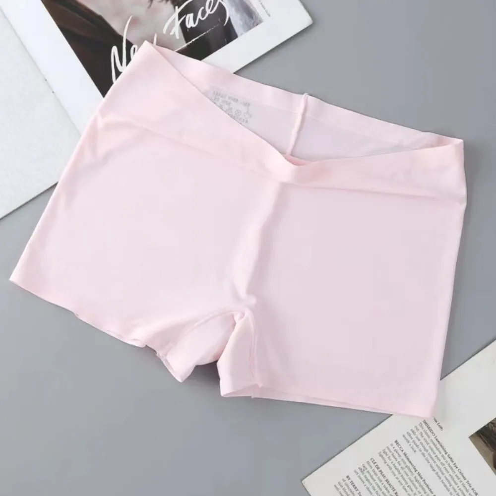 안전 바지 여름 얼음 실크 팬티 중반 허리 원활한 원활한 얼음 실크 팬티 얇은 란제리 여성 복서 팬티 여성