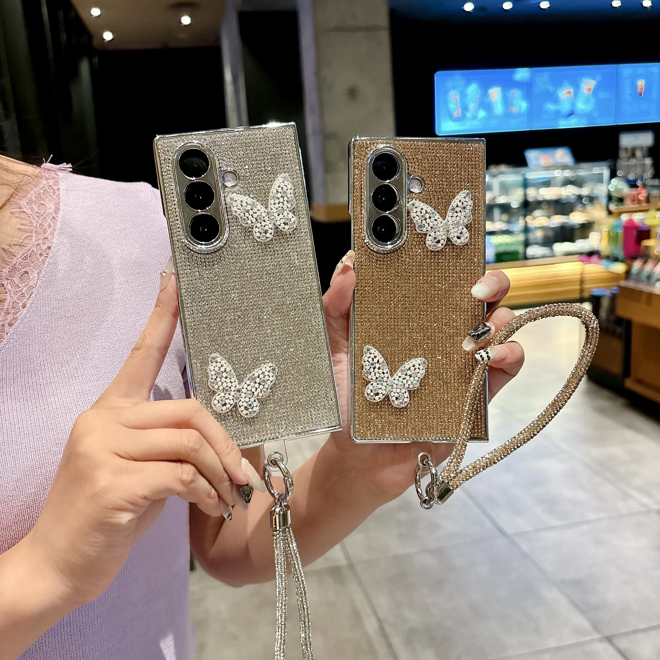 

Luxury Full Diamond Butterfly Pattern Phone Case For Samsung Galaxy Z Fold 7 6 5 4 3 With Shinny Bling Bracelet Shockproof Cover