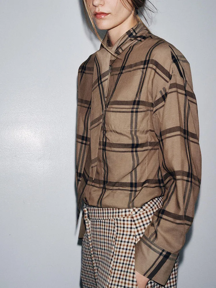 خريف جديد وصول المرأة عادية منقوشة طويلة Sve وشاح طوق irt مريحة تنوعا Faionable الصينية Sle الملابس