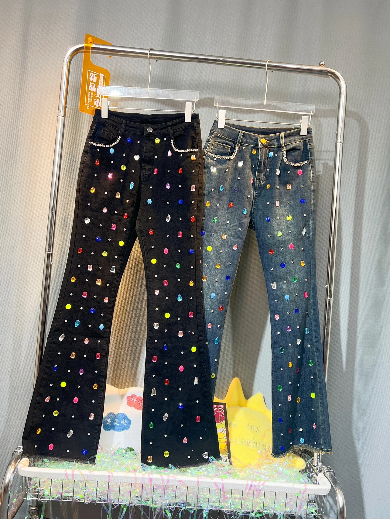 Mulheres Pedras Preciosas Coloridas Beading Flare Pants, Jeans de Cintura Alta, Diamantes Denim Pants, Moda Luxo, Outono, Novo