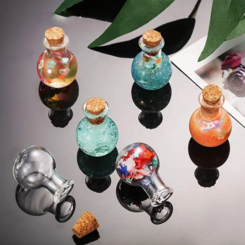 10Pcs Small Glass Bottles Miniature Potion Bottle Mini Cork Glass Vials Wedding