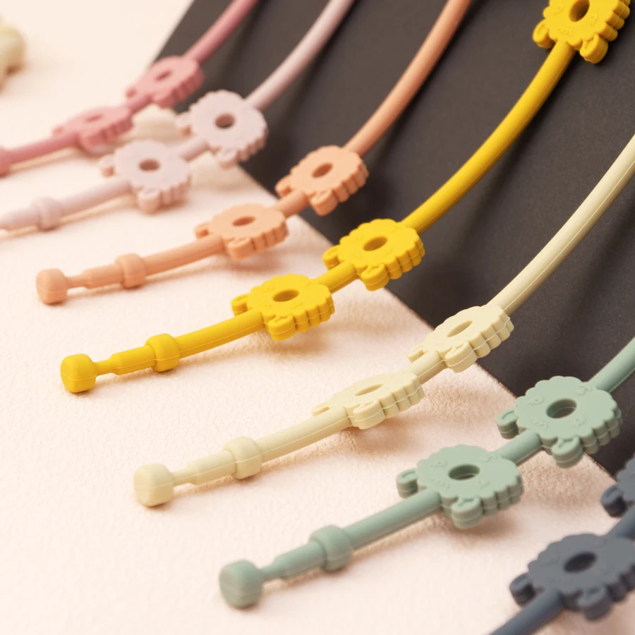 1PC Silicone Baby Pacifier Chain Cartoon Sheep Shape Baby Pacifier Clip Solid Color Baby Accessories Soft Baby Teethering Toys