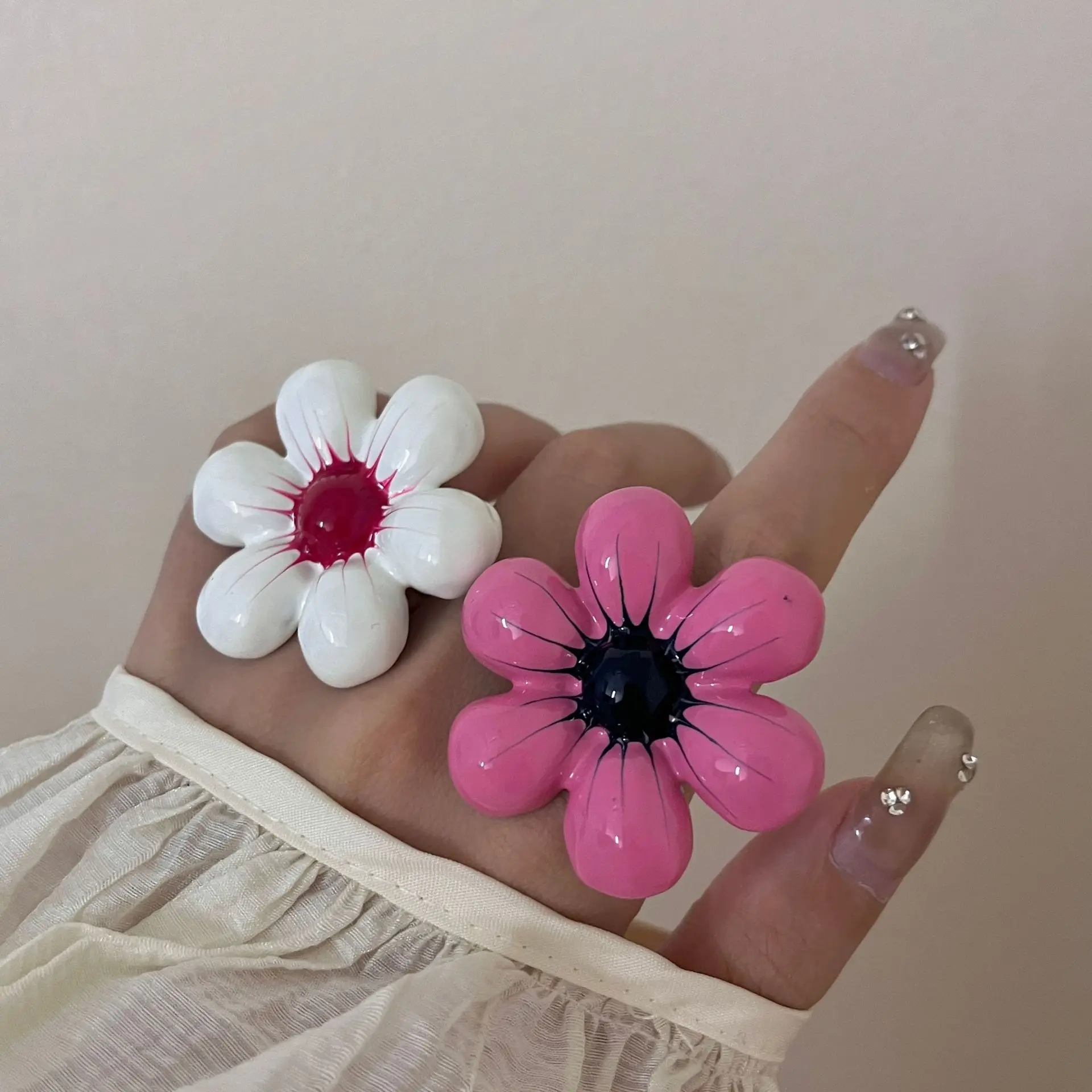 Vintage Colorful Enamel Drop Glaze Flower Open Rings for Women Fashion Sweet Finger Romantic Jewelry Holiday Accessories Gifts