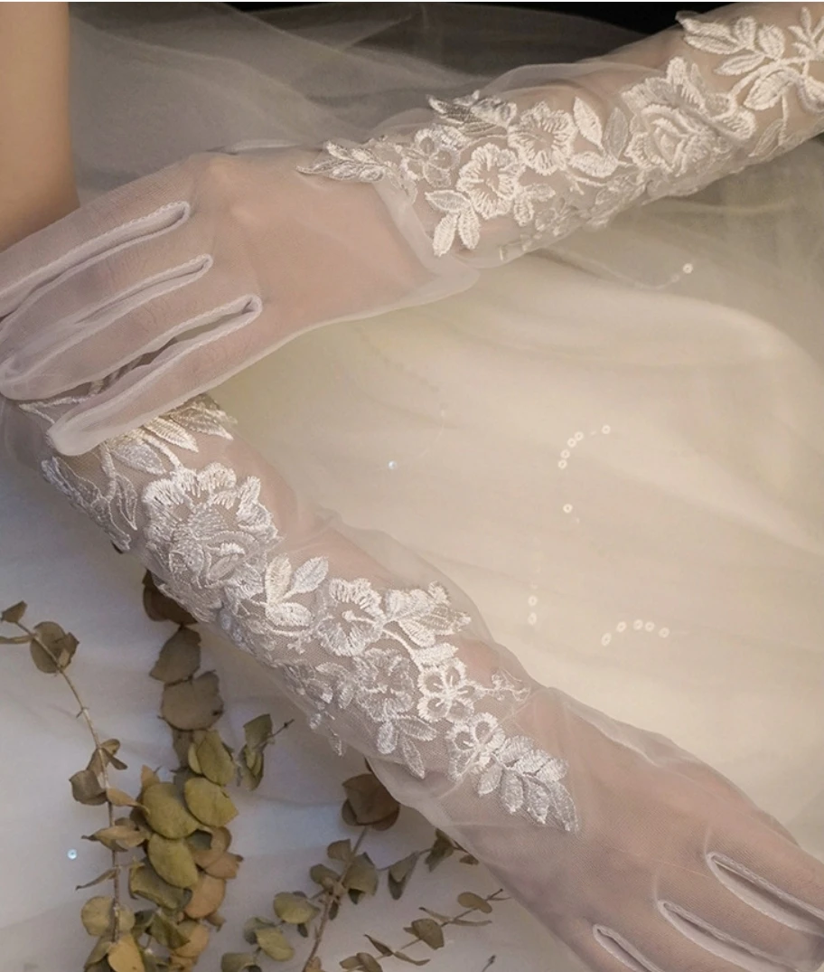 Elegant Wedding Bridal Gloves Long Elbow Finger Lace White Embroidered Women Gloves For Party Prom Wedding Brides Accessories