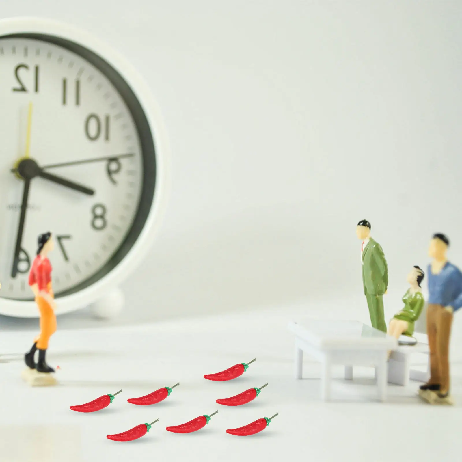 

10Pcs Mini Simulation Chili Miniature Realistic Vegetable Mini House Accessories Micro Kitchen Scene Dollhouse Decor