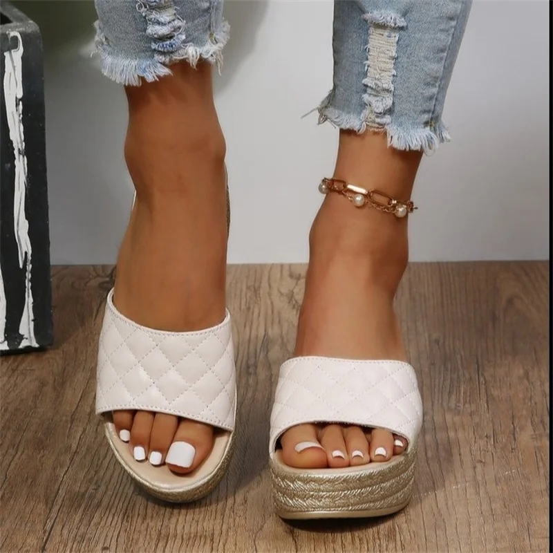 2024 Summer Round Toe Wedge Platform Shoes Casual Solid Color Fashion Sexy Women\'s Sandals Hollow Comfortable Fish Mouth