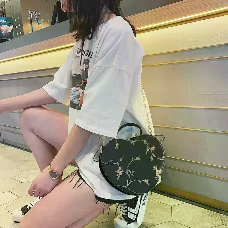 1 Pcs Women PU Leather Shoulder Bag Leisure Spring Summer Heart-shaped Handbag Crossbody Bags Zipper