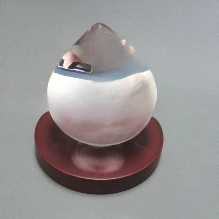 Resin crystal glue spherical model oil gall handicraft enterprise publicity craft ornament