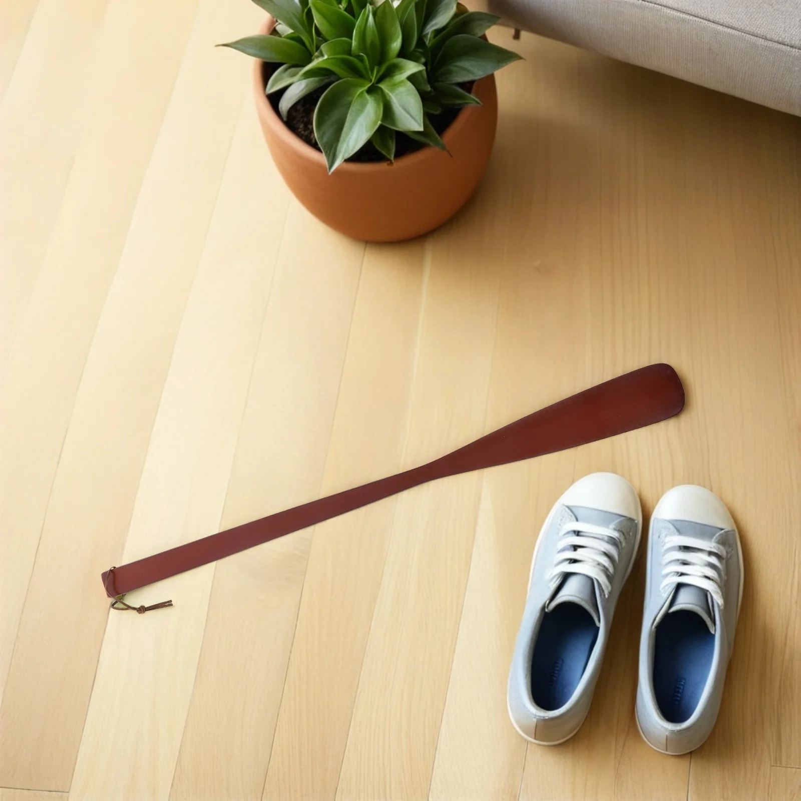 

2PCS Extra Long Shoehorns 54cm Red Wood Lifters for Elderly Pregnant Lightweight Durable Storage Daily Use Shoe Accessories