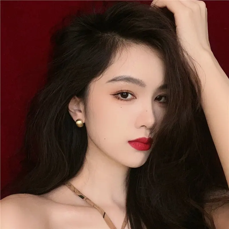 Exquisite two tone C-shaped spherical earrings, suitable for women's Valentine's Day birthday parties, earrings, jewelry gift